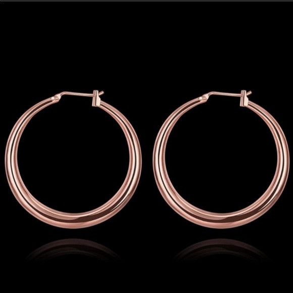 NEW LUXURY 1.5” 18K Rose Gold Round Hoops - Picture 3 of 4